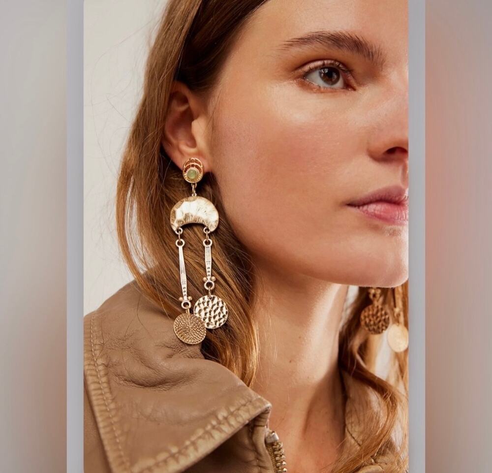Free People Back To Brooklyn Dangle Earrings Gold Tone Green Stone New